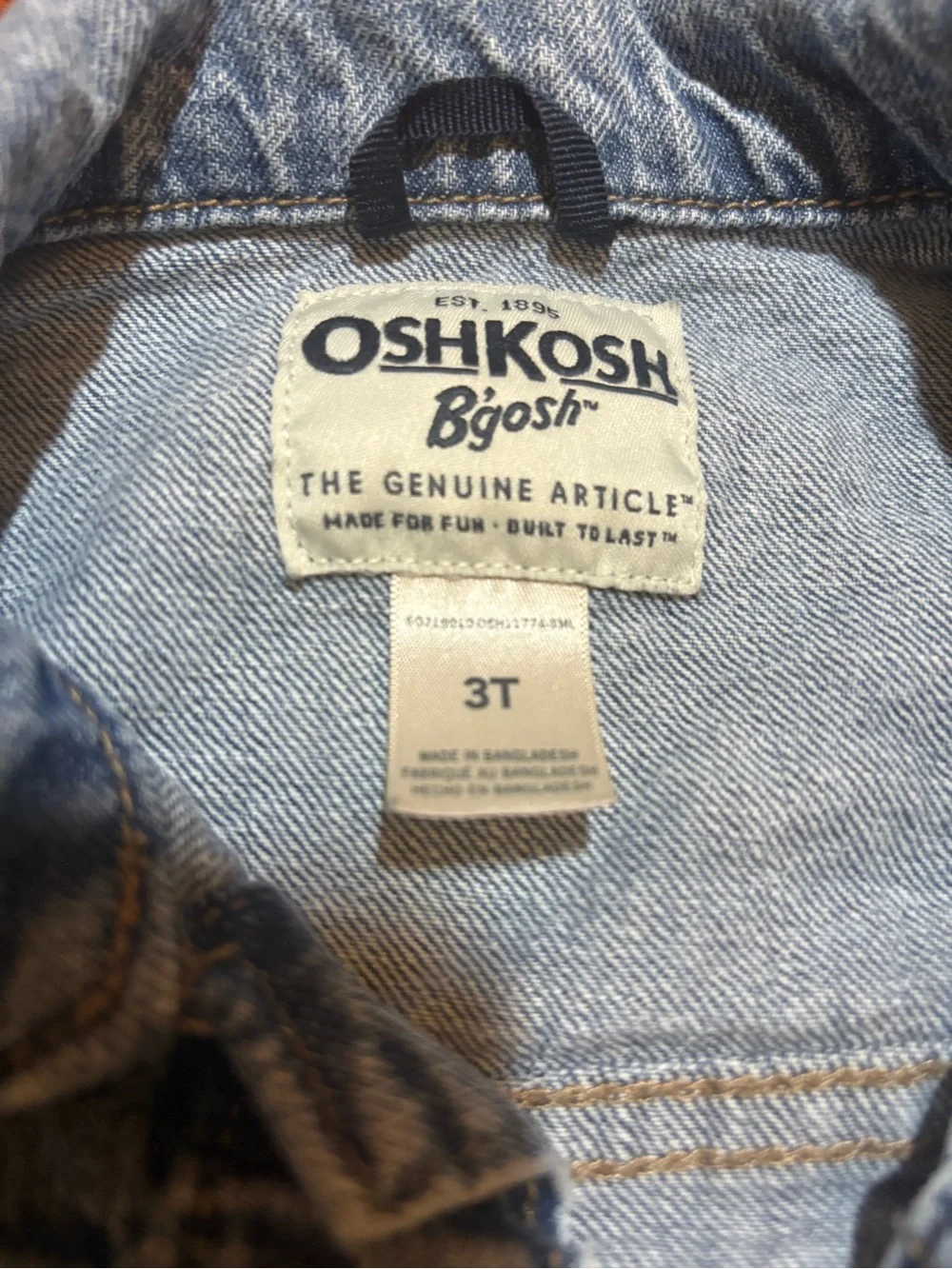 OshKosh Bgosh size 3t